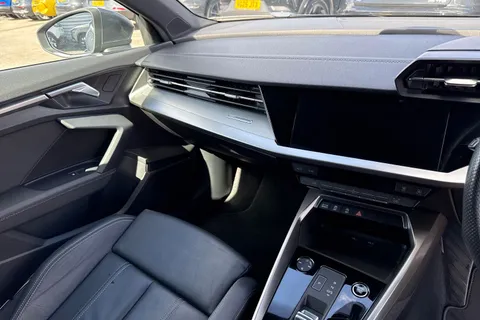 GL21YTR Audi A3 1.5 TFSI 35 S line Sportback S Tronic Euro 6 (s/s) 5dr Thumbnail #20