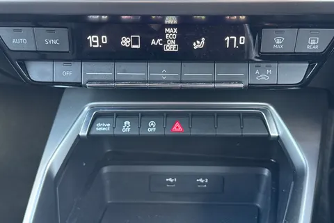 GL21YTR Audi A3 1.5 TFSI 35 S line Sportback S Tronic Euro 6 (s/s) 5dr Thumbnail #22