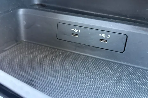 GL21YTR Audi A3 1.5 TFSI 35 S line Sportback S Tronic Euro 6 (s/s) 5dr Thumbnail #44