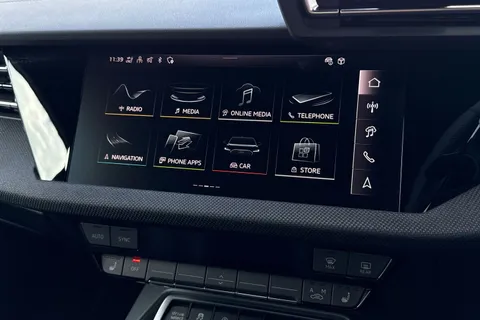 DV75JXR Audi A3 Sportback Black Edition TFSI  150 PS S tronic Thumbnail #29