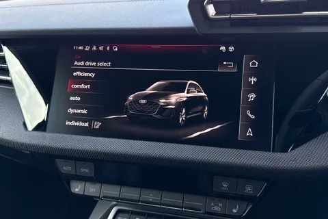 DV75JXR Audi A3 Sportback Black Edition TFSI  150 PS S tronic Thumbnail #33