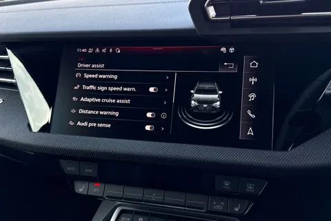 DV75JXR Audi A3 Sportback Black Edition TFSI  150 PS S tronic Thumbnail #37