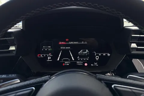 DV75JXR Audi A3 Sportback Black Edition TFSI  150 PS S tronic Thumbnail #44