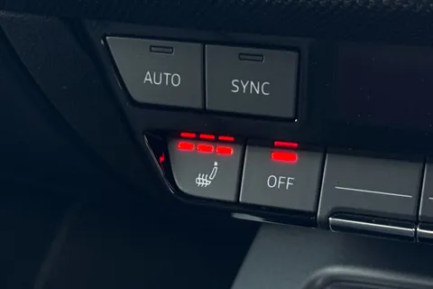 DV75JXR Audi A3 Sportback Black Edition TFSI  150 PS S tronic Thumbnail #54