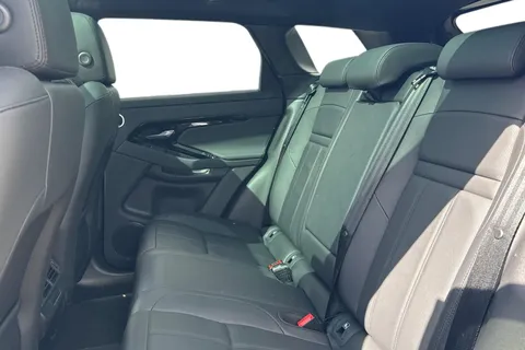 DU75YPF Land Rover Range Rover Evoque 2.0 D200 Dynamic SE 5dr Thumbnail #5