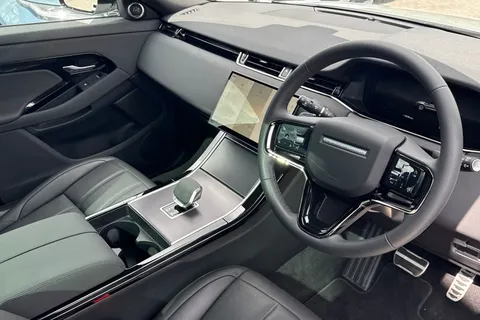 DU75YPF Land Rover Range Rover Evoque 2.0 D200 Dynamic SE 5dr Thumbnail #31