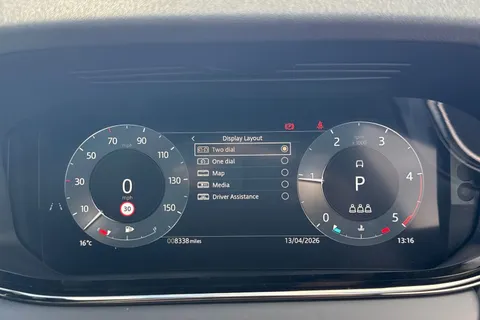 DU75YPF Land Rover Range Rover Evoque 2.0 D200 Dynamic SE 5dr Thumbnail #48