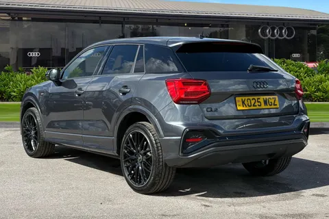 KO25WGZ Audi Q2 Black Edition 35 TFSI  150 PS S tronic Thumbnail #3