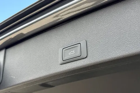 KO25WGZ Audi Q2 Black Edition 35 TFSI  150 PS S tronic Thumbnail #26