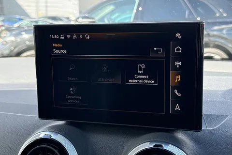 KO25WGZ Audi Q2 Black Edition 35 TFSI  150 PS S tronic Thumbnail #37