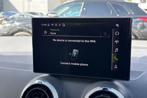 KO25WGZ Audi Q2 Black Edition 35 TFSI  150 PS S tronic Thumbnail #38