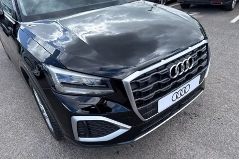 8 of 53 for Audi Q2 1.0 TFSI 30 Sport Euro 6 (s/s) 5dr