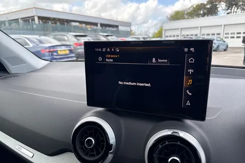 33 of 53 for Audi Q2 1.0 TFSI 30 Sport Euro 6 (s/s) 5dr