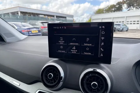 39 of 53 for Audi Q2 1.0 TFSI 30 Sport Euro 6 (s/s) 5dr