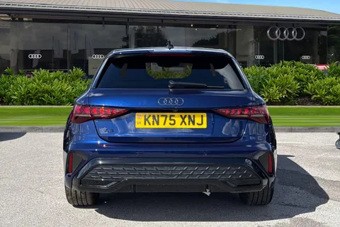 KN75XNJ Audi A3 Black Edition TFSI  150 PS S tronic Thumbnail #5