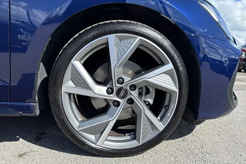 KN75XNJ Audi A3 Black Edition TFSI  150 PS S tronic Thumbnail #10
