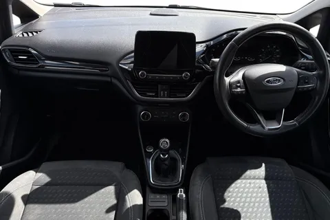 MA68SVG Ford Fiesta 1.0T EcoBoost Zetec Euro 6 (s/s) 5dr Thumbnail #18