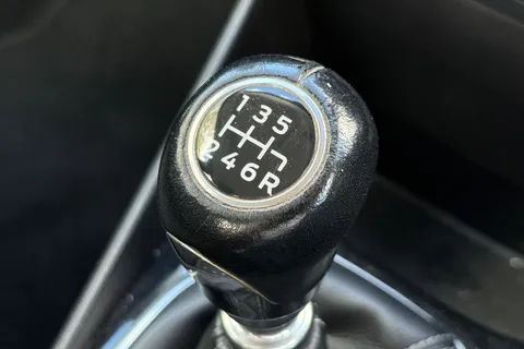 MA68SVG Ford Fiesta 1.0T EcoBoost Zetec Euro 6 (s/s) 5dr Thumbnail #43