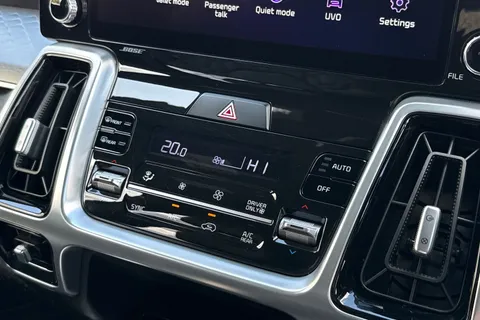 AF21ONL Kia Sorento 1.6 T-GDi 13.8kWh 4 Auto AWD Euro 6 (s/s) 5dr Thumbnail #23