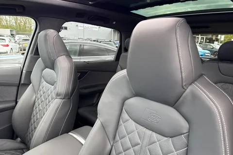  Audi SQ7 4.0 TFSI V8 Vorsprung Tiptronic quattro Euro 6 (s/s) 5dr Thumbnail #24