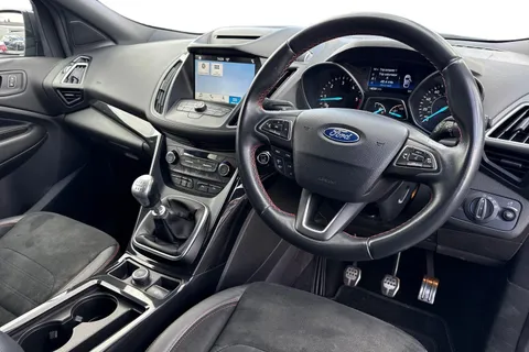 PK68TSU Ford Kuga 2.0 TDCi EcoBlue ST-Line Euro 6 (s/s) 5dr Thumbnail #9