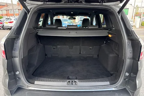 PK68TSU Ford Kuga 2.0 TDCi EcoBlue ST-Line Euro 6 (s/s) 5dr Thumbnail #11