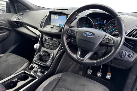 PK68TSU Ford Kuga 2.0 TDCi EcoBlue ST-Line Euro 6 (s/s) 5dr Thumbnail #14