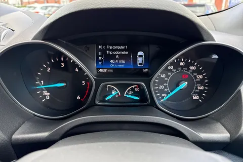 PK68TSU Ford Kuga 2.0 TDCi EcoBlue ST-Line Euro 6 (s/s) 5dr Thumbnail #47