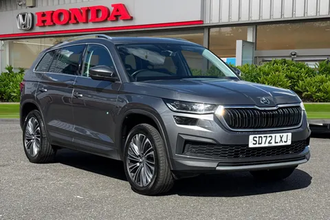 SD72LXJ Škoda Kodiaq 1.5 TSI ACT SE L Executive DSG Euro 6 (s/s) 5dr (7 Seat) Thumbnail #2