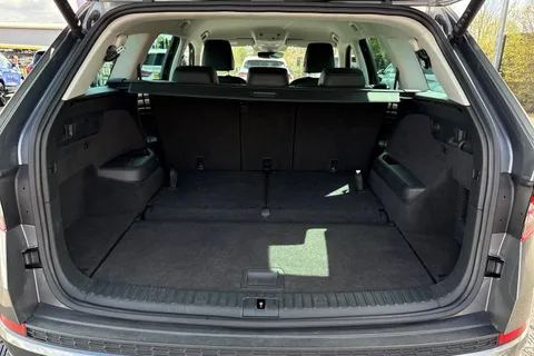 SD72LXJ Škoda Kodiaq 1.5 TSI ACT SE L Executive DSG Euro 6 (s/s) 5dr (7 Seat) Thumbnail #10