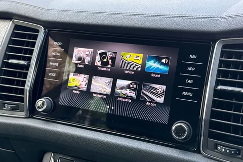 SD72LXJ Škoda Kodiaq 1.5 TSI ACT SE L Executive DSG Euro 6 (s/s) 5dr (7 Seat) Thumbnail #21