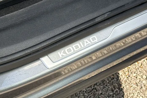 SD72LXJ Škoda Kodiaq 1.5 TSI ACT SE L Executive DSG Euro 6 (s/s) 5dr (7 Seat) Thumbnail #34