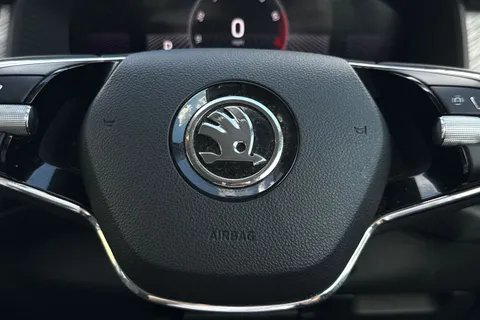 SD72LXJ Škoda Kodiaq 1.5 TSI ACT SE L Executive DSG Euro 6 (s/s) 5dr (7 Seat) Thumbnail #39