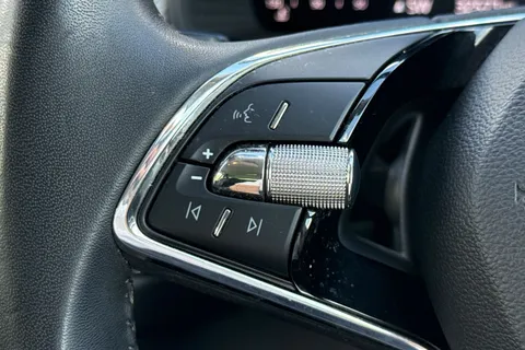 SD72LXJ Škoda Kodiaq 1.5 TSI ACT SE L Executive DSG Euro 6 (s/s) 5dr (7 Seat) Thumbnail #40