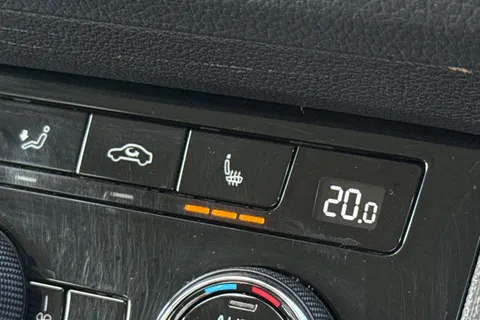 SD72LXJ Škoda Kodiaq 1.5 TSI ACT SE L Executive DSG Euro 6 (s/s) 5dr (7 Seat) Thumbnail #46