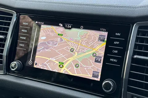 SD72LXJ Škoda Kodiaq 1.5 TSI ACT SE L Executive DSG Euro 6 (s/s) 5dr (7 Seat) Thumbnail #49