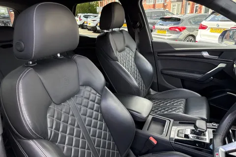 AF23ZPT Audi SQ5 3.0 TDI V6 Tiptronic quattro Euro 6 (s/s) 5dr Thumbnail #25