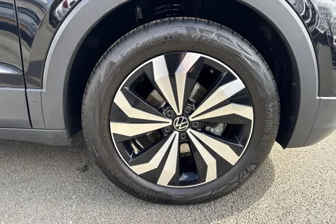 DG25YMW Volkswagen T-Cross 1.0 TSI Match 5dr Thumbnail #8