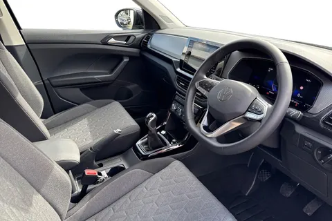DG25YMW Volkswagen T-Cross 1.0 TSI Match 5dr Thumbnail #9
