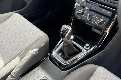 DG25YMW Volkswagen T-Cross 1.0 TSI Match 5dr Thumbnail #21