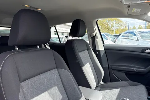 DG25YMW Volkswagen T-Cross 1.0 TSI Match 5dr Thumbnail #22