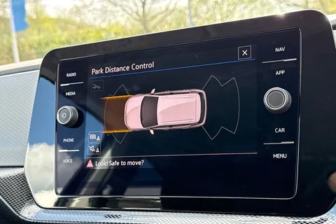 DG25YMW Volkswagen T-Cross 1.0 TSI Match 5dr Thumbnail #31