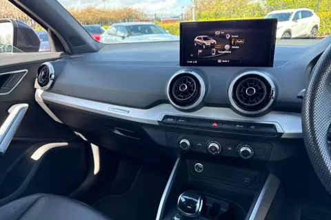 WN23HJV Audi Q2 1.5 TFSI CoD 35 S line S Tronic Euro 6 (s/s) 5dr Thumbnail #46