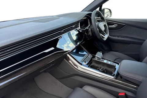  Audi Q7 3.0 TDI V6 Black Edition Tiptronic quattro Euro 6 (s/s) 5dr Thumbnail #15