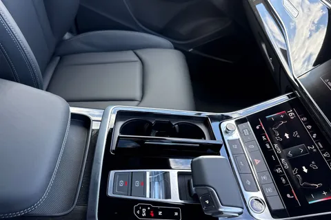  Audi Q7 3.0 TDI V6 Black Edition Tiptronic quattro Euro 6 (s/s) 5dr Thumbnail #23