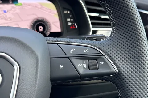  Audi Q7 3.0 TDI V6 Black Edition Tiptronic quattro Euro 6 (s/s) 5dr Thumbnail #26