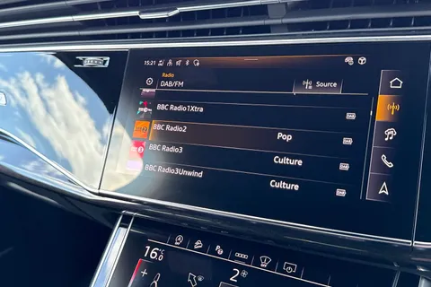  Audi Q7 3.0 TDI V6 Black Edition Tiptronic quattro Euro 6 (s/s) 5dr Thumbnail #37