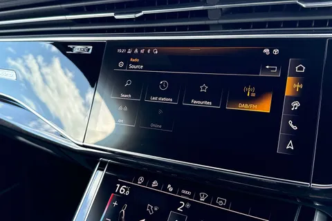  Audi Q7 3.0 TDI V6 Black Edition Tiptronic quattro Euro 6 (s/s) 5dr Thumbnail #38