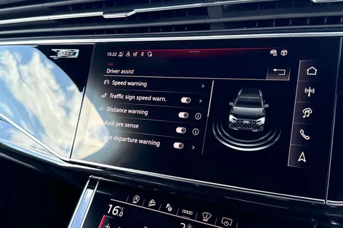  Audi Q7 3.0 TDI V6 Black Edition Tiptronic quattro Euro 6 (s/s) 5dr Thumbnail #47