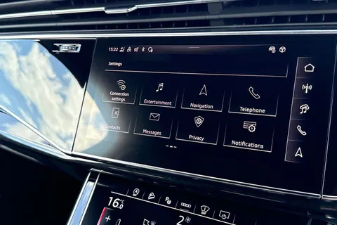  Audi Q7 3.0 TDI V6 Black Edition Tiptronic quattro Euro 6 (s/s) 5dr Thumbnail #51